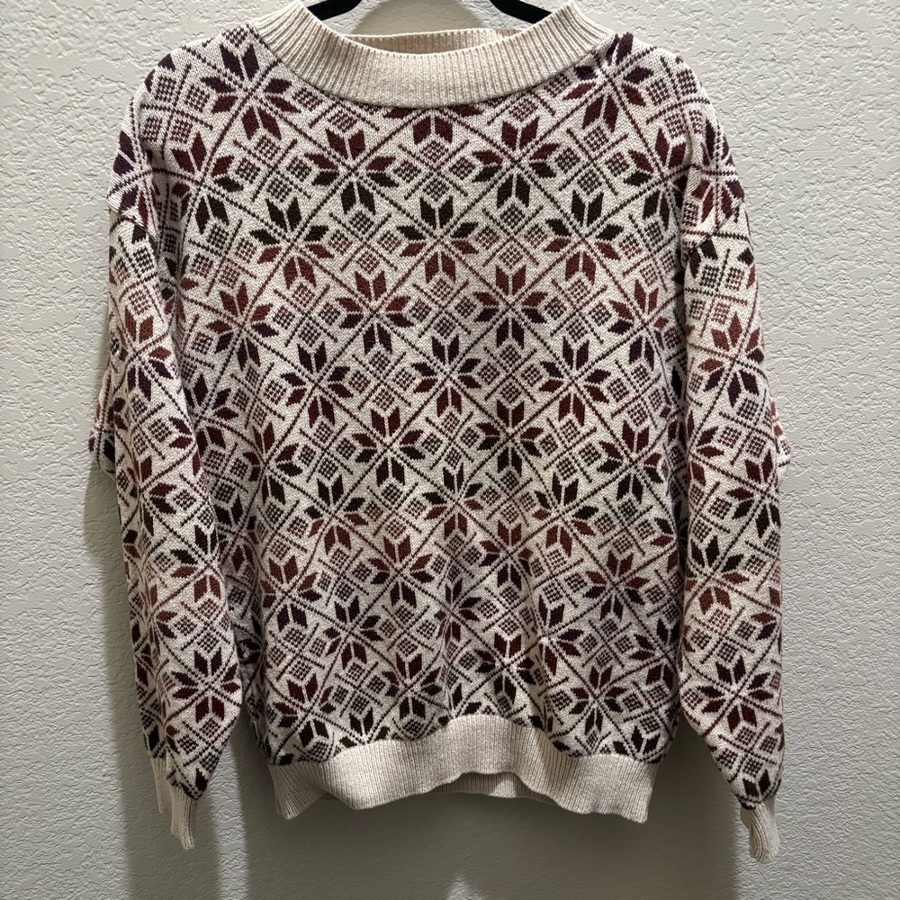 Vintage Van Heusen Men’s Geometric Knit Sweater - Cream and Brown size Medium